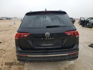 2022 Volkswagen Tiguan S z VIN 3VV1B7AX9NM034513, wystawiony jako Copart lot #43019025 z przebiegiem 71 010 mil mil oraz Szkoda całkowita • Salvage title. Historia ofert i sprzedaży dostępna na DreamBid. Obrazek 6.