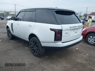2015 Land Rover Range Rover Supercharged z VIN SALGS2TF3FA234942, wystawiony jako IAAI lot #42733236 z przebiegiem 122 476 mil mil oraz . Historia ofert i sprzedaży dostępna na DreamBid. Obrazek 3.