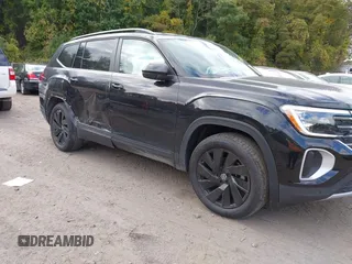 2024 Volkswagen Atlas SE with VIN 1V2HR2CA4RC604783, listed as a IAAI auction lot 40405287 with 1,269 mi miles and . Bid and sale history available at DreamBid. Image 13.