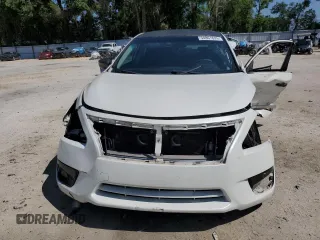 2015 Nissan Altima S with VIN 1N4AL3AP5FC113478, listed as a Copart auction lot 54861625 with 256,573 mi miles and Salvage Title. Bid and sale history available at DreamBid. Image 5.