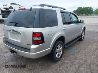 2008 Ford Explorer XLT с VIN 1FMEU73E78UA24340, выставлен на аукционе IAAI как лот 42466524 с пробегом 250 471 миль миль и . История ставок и продаж доступна на DreamBid. Изображение 4.