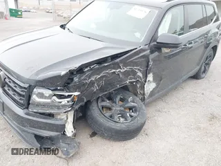 2019 Volkswagen Atlas SE with VIN 1V2LR2CA9KC540062, listed as a IAAI auction lot 41214176 with 78,977 mi miles and . Bid and sale history available at DreamBid. Image 6.