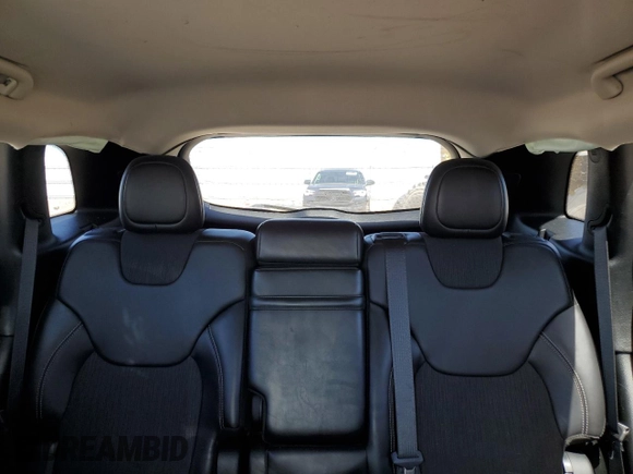 2018 Jeep Cherokee Latitude Plus with VIN 1C4PJLLX3JD577458, listed as a Copart auction lot 58023255 with 112,788 mi miles and Salvage title. Bid and sale history available at DreamBid. Image 10.