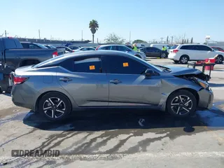 2024 Nissan Sentra SV with VIN 3N1AB8CV6RY273292, listed as a IAAI auction lot 41997489 with 28,521 mi miles and . Bid and sale history available at DreamBid. Image 12.