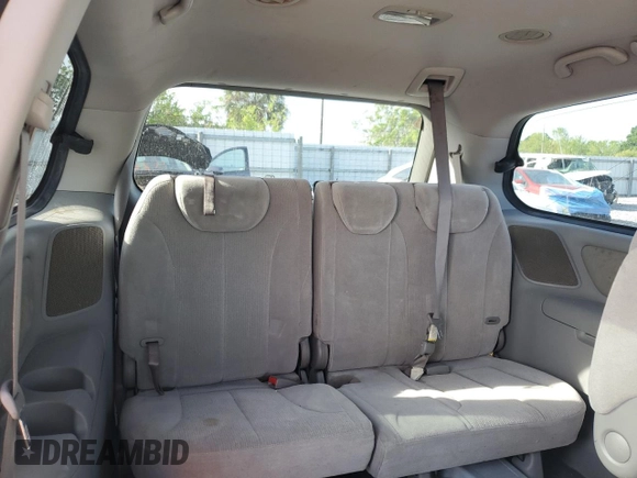 2008 Kia Sedona LX with VIN KNDMB233086257536, listed as a Copart auction lot 50345875 with 121,930 mi miles and Salvage Title. Bid and sale history available at carsss.com. Image 13.