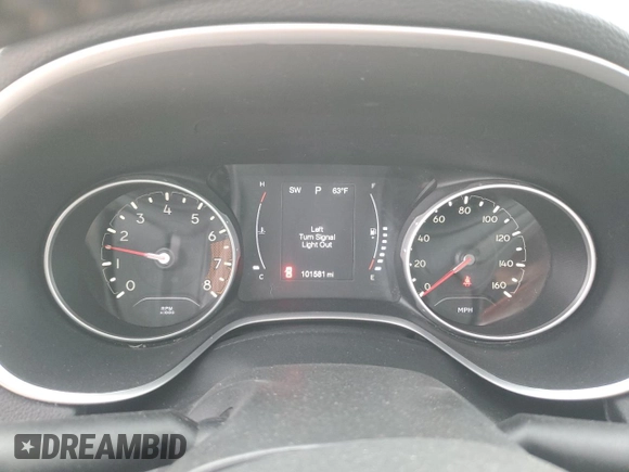 2018 Jeep Compass Altitude z VIN 3C4NJDBB0JT403313, wystawiony jako Copart lot #46607875 z przebiegiem 101 581 mil mil oraz Szkoda całkowita • Salvage title. Historia ofert i sprzedaży dostępna na DreamBid. Obrazek 9.