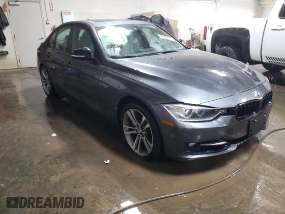 2013 BMW 3 Series 335i xDrive with VIN WBA3B9C53DF586227, listed as a Copart auction lot 82055754 with 161,371 mi miles and Salvage title. Bid and sale history available at DreamBid. Image 4.