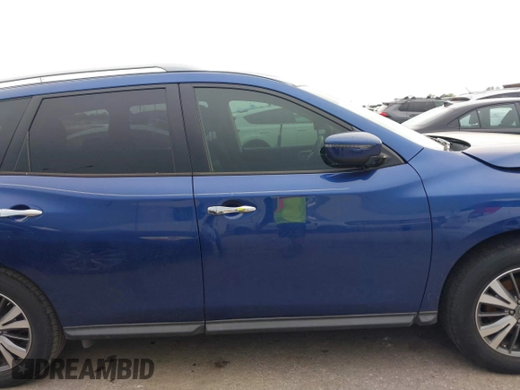 2019 Nissan Pathfinder SV z VIN 5N1DR2MN2KC598047, wystawiony jako IAAI lot #42175178 z przebiegiem 74 455 mil mil oraz . Historia ofert i sprzedaży dostępna na DreamBid. Obrazek 14.