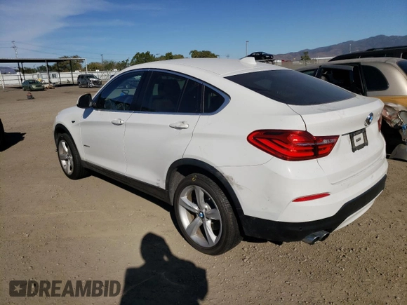 2017 BMW X4 xDrive28i with VIN 5UXXW3C38H0T79909, listed as a Copart auction lot 68994132 with 33,032 mi miles. Bid and sale history available at carsss.com. Image 2.
