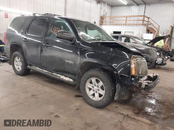 2012 GMC Yukon SLT with VIN 1GKS2CE02CR159894, listed as a IAAI auction lot 41686663 with 189,965 mi miles. Bid and sale history available at carsss.com. Image 1.
