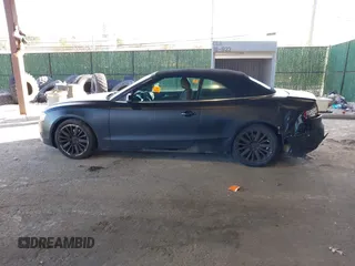 2010 Audi A5 Premium Plus z VIN WAULFAFH7AN024487, wystawiony jako IAAI lot #41574470 z przebiegiem 116 074 mil mil oraz . Historia ofert i sprzedaży dostępna na DreamBid. Obrazek 14.