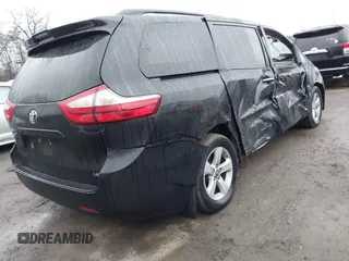 2019 Toyota Sienna LE Auto Access Seat with VIN 5TDKZ3DC6KS988342, listed as a IAAI auction lot 41456926 with 91,799 mi miles and . Bid and sale history available at DreamBid. Image 4.