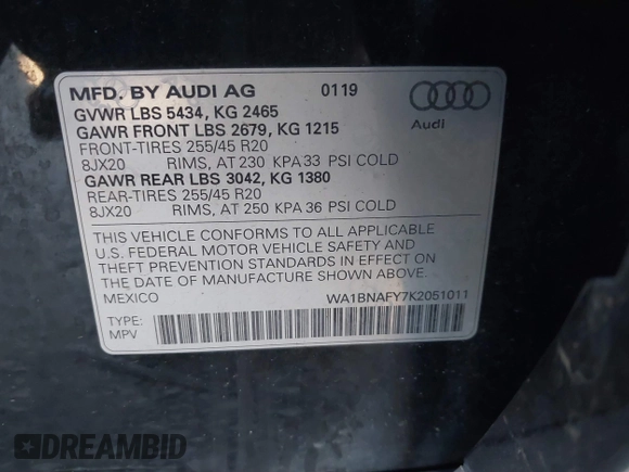 2019 Audi Q5 Premium Plus with VIN WA1BNAFY7K2051011, listed as a IAAI auction lot 41403581 with 1 mi miles. Bid and sale history available at carsss.com. Image 9.