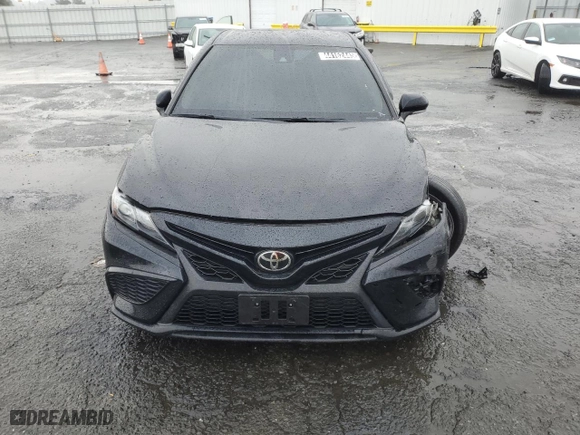2022 Toyota Camry SE with VIN 4T1G11AK0NU052175, listed as a Copart auction lot 44162445 with 29,537 mi miles and Clean Title. Bid and sale history available at carsss.com. Image 5.