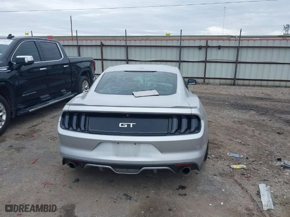 2016 Ford Mustang GT with VIN 1FA6P8CF6G5229838, listed as a IAAI auction lot 41331190 with 121,978 mi miles. Bid and sale history available at carsss.com. Image 16.
