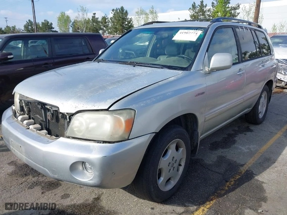 2005 Toyota Highlander with VIN JTEDP21A750053653, listed as a IAAI auction lot 41902774 with 172,421 mi miles. Bid and sale history available at carsss.com. Image 2.