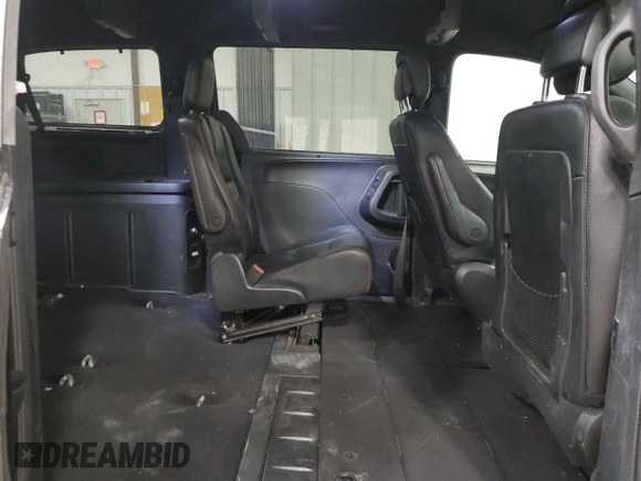 2017 Dodge Grand Caravan GT with VIN 2C4RDGEG3HR847624, listed as a Copart auction lot 49321215 with 161,983 mi miles and Salvage Title. Bid and sale history available at DreamBid. Image 11.