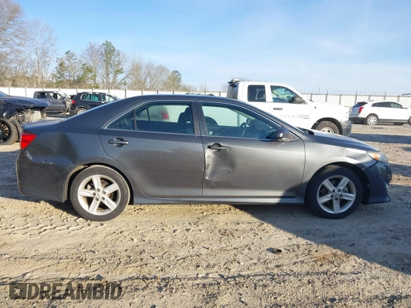 2012 Toyota Camry L with VIN 4T1BF1FK4CU126005, listed as a IAAI auction lot 41837721 with 198,820 mi miles. Bid and sale history available at carsss.com. Image 6.