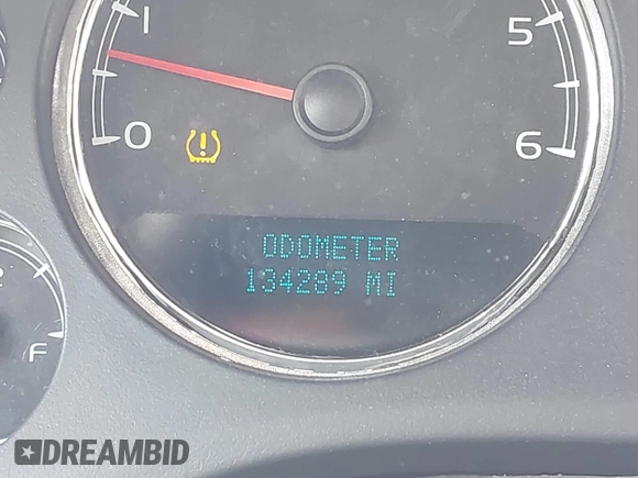 2007 GMC Sierra 1500 SLT z VIN 3GTEK13MX7G502170, wystawiony jako IAAI lot #42050534 z przebiegiem 134 289 mil mil oraz . Historia ofert i sprzedaży dostępna na DreamBid. Obrazek 15.