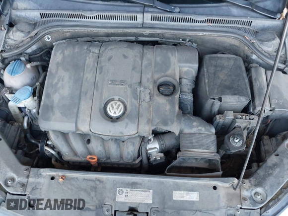 2013 Volkswagen Jetta SE with VIN 3VWDP7AJ5DM423587, listed as a IAAI auction lot 42609789 with 220,922 mi miles and . Bid and sale history available at DreamBid. Image 10.