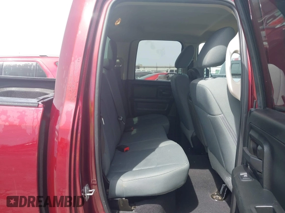 2019 Ram 1500 Express z VIN 1C6RR7FT4KS743377, wystawiony jako IAAI lot #41826173 z przebiegiem 124 972 mil mil oraz . Historia ofert i sprzedaży dostępna na DreamBid. Obrazek 8.