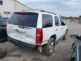 2013 Chevrolet Tahoe LT с VIN 1GNSCBE06DR210891, выставлен на аукционе IAAI как лот 40966533 с пробегом 133 725 миль миль и . История ставок и продаж доступна на DreamBid. Изображение 4.