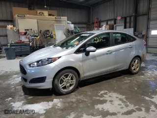 2019 Ford Fiesta SE with VIN 3FADP4BJ6KM142465, listed as a Copart auction lot 45100465 with 60,103 mi miles and Salvage Title. Bid and sale history available at carsss.com. Image 1.