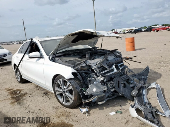 2018 Mercedes-Benz C 300 with VIN 55SWF4JB7JU269131, listed as a Copart auction lot 58017525 with 66,755 mi miles and Salvage title. Bid and sale history available at DreamBid. Image 4.