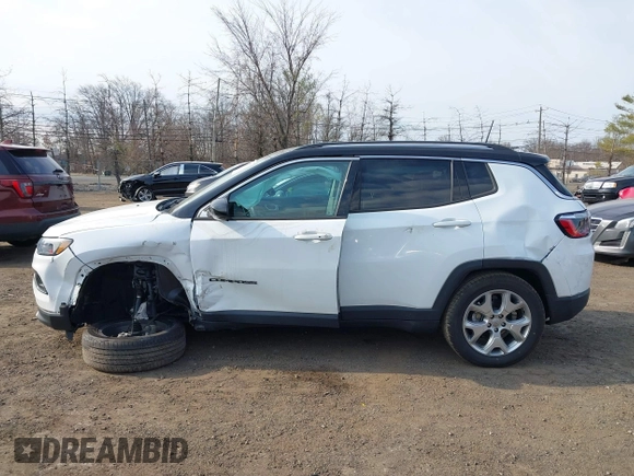 2022 Jeep Compass High Altitude with VIN 3C4NJDCB9NT130392, listed as a IAAI auction lot 41774217 with 47,429 mi miles and . Bid and sale history available at DreamBid. Image 14.