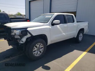 2022 Nissan Frontier Pro-X with VIN 1N6ED1EJ0NN636751, listed as a Copart auction lot 61053585 with 68,222 mi miles and Salvage title. Bid and sale history available at DreamBid. Image 1.