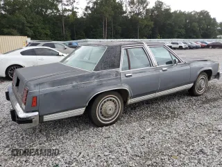 1985 Ford Crown Victoria z VIN 2FABP43F6FX102527, wystawiony jako Copart lot #71747574 z przebiegiem 50 249 mil mil oraz Nie do naprawy. Historia ofert i sprzedaży dostępna na DreamBid. Obrazek 3.
