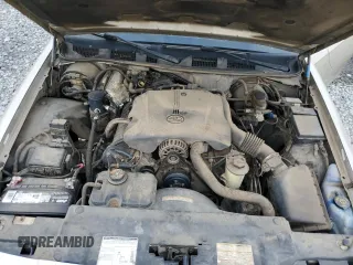 1999 Ford Crown Victoria z VIN 2FAFP73W4XX137040, wystawiony jako Copart lot #83741244 z przebiegiem 142 901 mil mil oraz Szkoda całkowita • Salvage title. Historia ofert i sprzedaży dostępna na DreamBid. Obrazek 12.