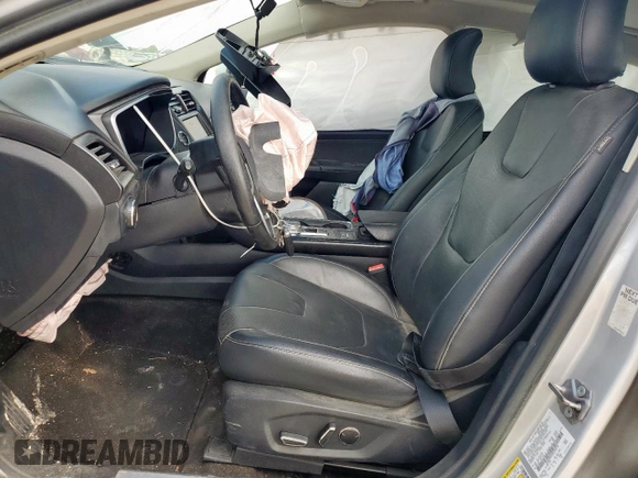 2019 Ford Fusion Titanium with VIN 3FA6P0RUXKR260278, listed as a Copart auction lot 59230895 with 85,520 mi miles and Salvage title. Bid and sale history available at DreamBid. Image 7.