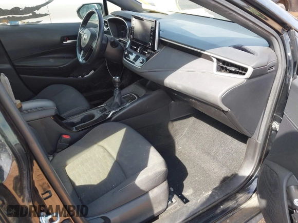 2021 Toyota Corolla Hatchback SE with VIN JTNB4MBEXM3146368, listed as a IAAI auction lot 41832466 with 97,617 mi miles. Bid and sale history available at carsss.com. Image 5.