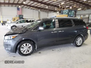 2018 Kia Sedona LX with VIN KNDMB5C17J6405820, listed as a Copart auction lot 88976525 with 110,658 mi miles and Non Repairable. Bid and sale history available at carsss.com. Image 1.