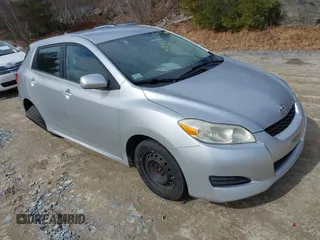 2010 Toyota Matrix with VIN 2T1KU4EE6AC275680, listed as a IAAI auction lot 41730056 with 139,669 mi miles. Bid and sale history available at carsss.com. Image 1.