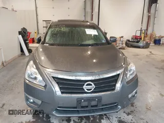 2015 Nissan Altima SL with VIN 1N4BL3AP0FC213069, listed as a IAAI auction lot 41931428 with 172,215 mi miles and . Bid and sale history available at carsss.com. Image 12.