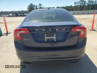 2015 Volvo S60 T5 Drive-E Premier z VIN YV126MFK2F1340349, wystawiony jako Copart lot #49983665 z przebiegiem 125 917 mil mil oraz Szkoda całkowita • Salvage title. Historia ofert i sprzedaży dostępna na DreamBid. Obrazek 6.