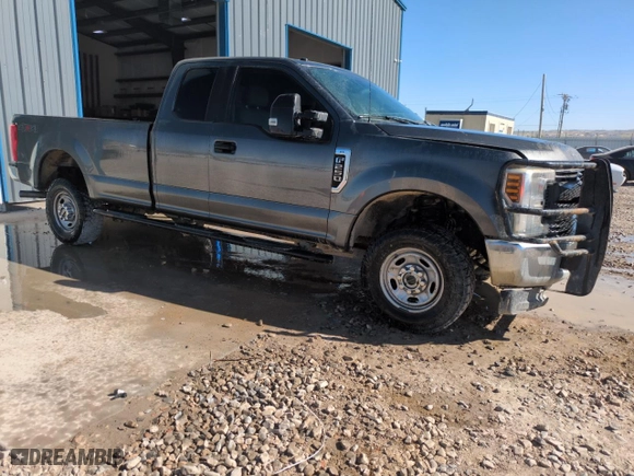 2019 Ford Super Duty F-250 SRW XL with VIN 1FT7X2B67KEC11385, listed as a Copart auction lot 52757505 with 160,083 mi miles and Clean Title. Bid and sale history available at carsss.com. Image 4.