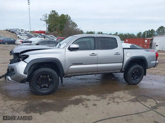 2018 Toyota Tacoma SR with VIN 5TFCZ5AN2JX149173, listed as a IAAI auction lot 41357304 with 1 mi miles. Bid and sale history available at carsss.com. Image 15.