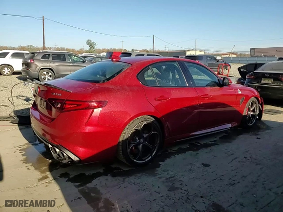 2018 Alfa Romeo Giulia Quadrifoglio with VIN ZARFAEAVXJ7574618, listed as a Copart auction lot 78925974 with 59,558 mi miles and Salvage Title. Bid and sale history available at carsss.com. Image 13.