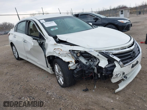 2015 Nissan Altima SV z VIN 1N4AL3AP6FC115367, wystawiony jako IAAI lot #42128044 z przebiegiem 110 383 mil mil oraz . Historia ofert i sprzedaży dostępna na DreamBid. Obrazek 1.