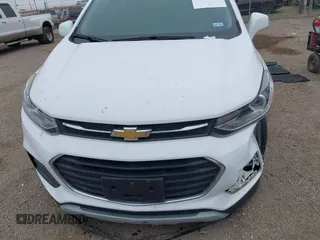 2020 Chevrolet Trax LT z VIN 3GNCJLSB9LL338988, wystawiony jako IAAI lot #41592516 z przebiegiem 40 422 mil mil oraz . Historia ofert i sprzedaży dostępna na DreamBid. Obrazek 11.
