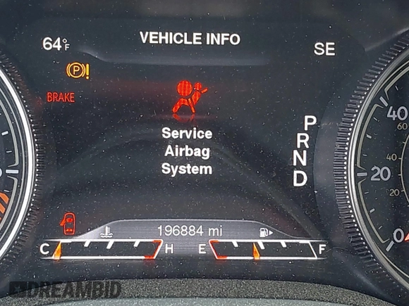 2014 Jeep Cherokee Limited with VIN 1C4PJLDB3EW305005, listed as a IAAI auction lot 41887214 with 196,884 mi miles. Bid and sale history available at carsss.com. Image 15.