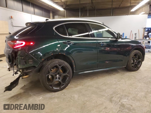 2020 Alfa Romeo Stelvio Ti z VIN ZASPAKBN5L7C92294, wystawiony jako Copart lot #85327554 z przebiegiem 30 633 mil mil oraz Szkoda całkowita • Salvage title. Historia ofert i sprzedaży dostępna na DreamBid. Obrazek 3.