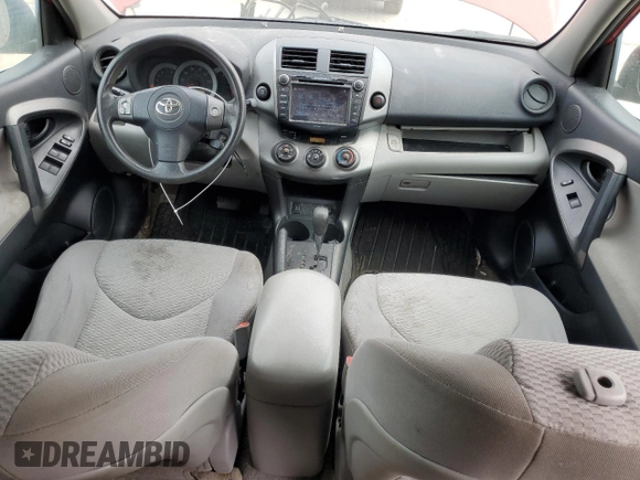 2012 Toyota RAV4 z VIN 2T3BF4DV5CW178040, wystawiony jako Copart lot #56572305 z przebiegiem 165 902 mil mil oraz Czysty tytuł • Clean title. Historia ofert i sprzedaży dostępna na DreamBid. Obrazek 8.