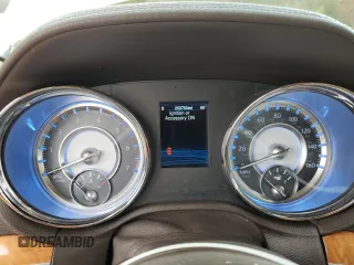 2014 Chrysler 300 with VIN 2C3CCAET6EH382944, listed as a Copart auction lot 84696874 with 252,750 mi miles and Salvage Title. Bid and sale history available at carsss.com. Image 9.