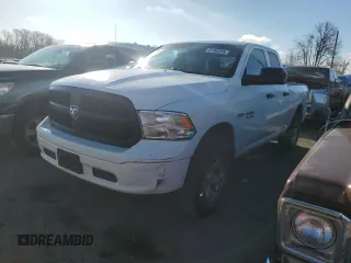 2015 Ram 1500 Tradesman z VIN 1C6RR7FM7FS728127, wystawiony jako Copart lot #47764255 z przebiegiem 160 707 mil mil oraz Czysty tytuł • Clean title. Historia ofert i sprzedaży dostępna na DreamBid. Obrazek 1.