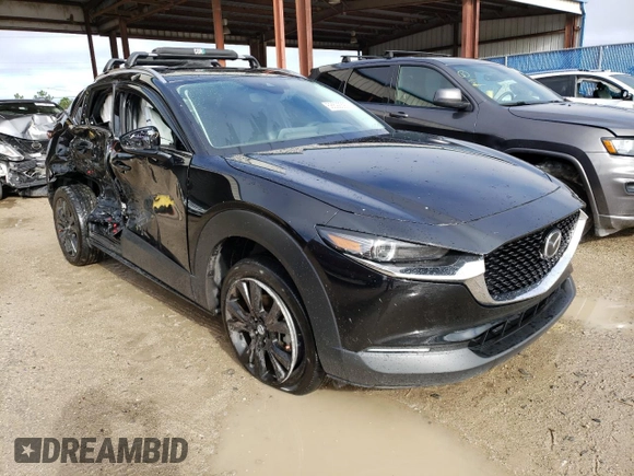 2021 Mazda CX-30 Premium with VIN 3MVDMBDLXMM305142, listed as a Copart auction lot 68692393 with 37,922 mi miles and Non repairable. Bid and sale history available at DreamBid. Image 4.