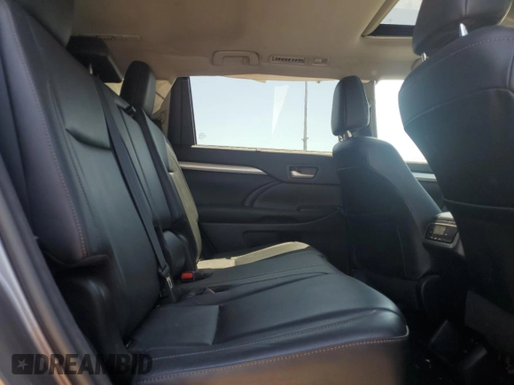2017 Toyota Highlander XLE with VIN 5TDJZRFH9HS412874, listed as a Copart auction lot 62018815 with 109,212 mi miles and Salvage title. Bid and sale history available at DreamBid. Image 10.